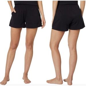 Pact Soirée Beach shorts— Black